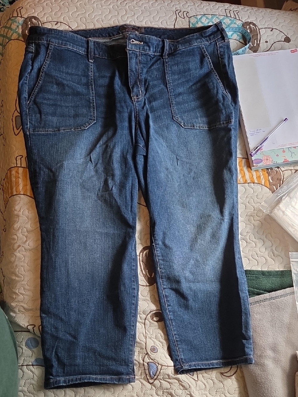 torrid Dark Blue Denim Capris